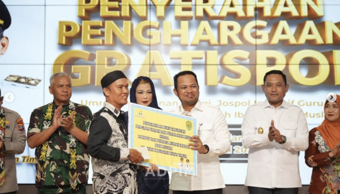 Air Mata Bahagia Marbut dan Guru TK di Kaltim, Bantuan Gratispol dan Jospol Tiba