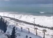Gempa besar di Rusia picu peringatan tsunami di Pasifik