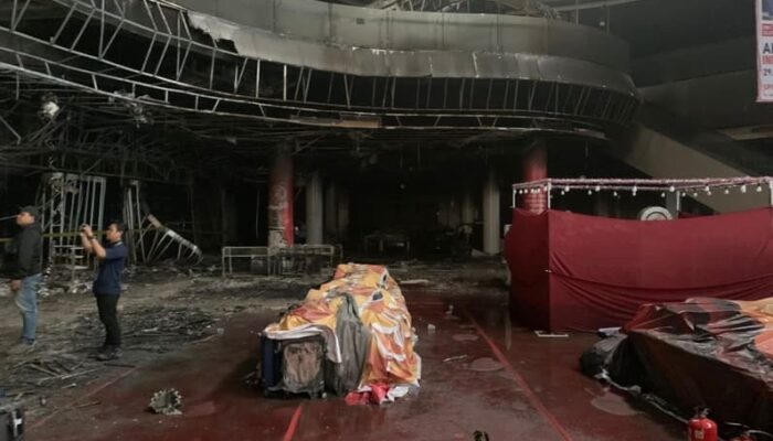 Kebakaran Hebat di Gang Masjid Samarinda Hanguskan Enam Bangunan, Dua Warga Cedera