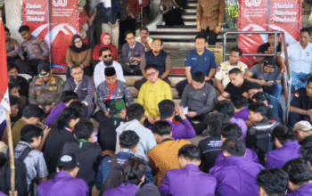 Demo Mahasiswa Unikarta di Kantor Bupati Kukar Sempat Ricuh, Tuntut Nominal Beasiswa Tak Dipangkas