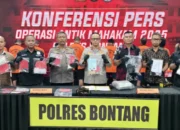 10 Tersangka Dibekuk, Hampir 100 Gram Sabu Disita Polres Bontang