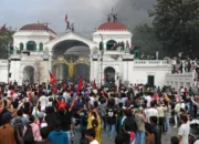 Nepal: Dari Facebook ke Jalanan, Pemerintah Nepal Jatuh