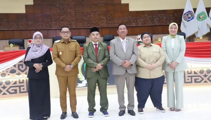 Kawat Berduri di Kantor Gubernur Kaltim Tuai Sorotan, PusHAM Unmul Nilai Pengamanan Berlebihan