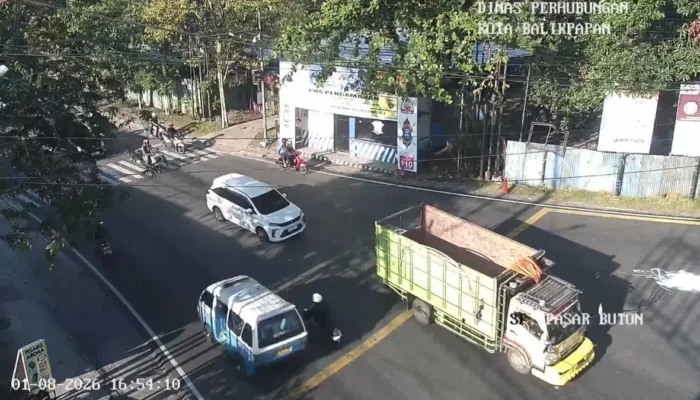 Truk Tronton Tewaskan 2 Orang di Simpang Pasar Buton Balikpapan, Dishub Perketat Jam Operasional Angkutan Barang